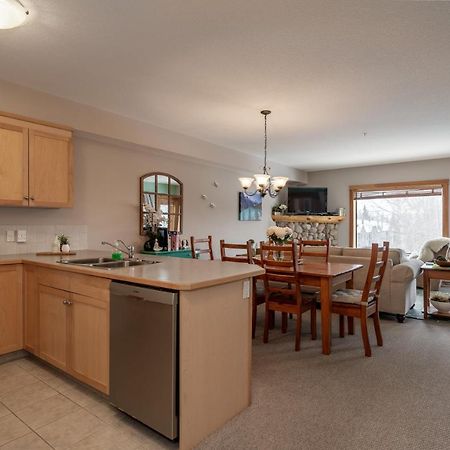 Fenwick Vacation Rental Open Hot Tub Glorious Mountain 2 Bedroom Canmore Exterior foto