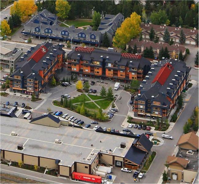Fenwick Vacation Rental Open Hot Tub Glorious Mountain 2 Bedroom Canmore Exterior foto