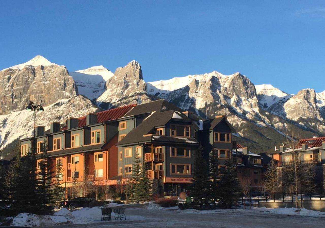 Fenwick Vacation Rental Open Hot Tub Glorious Mountain 2 Bedroom Canmore Exterior foto